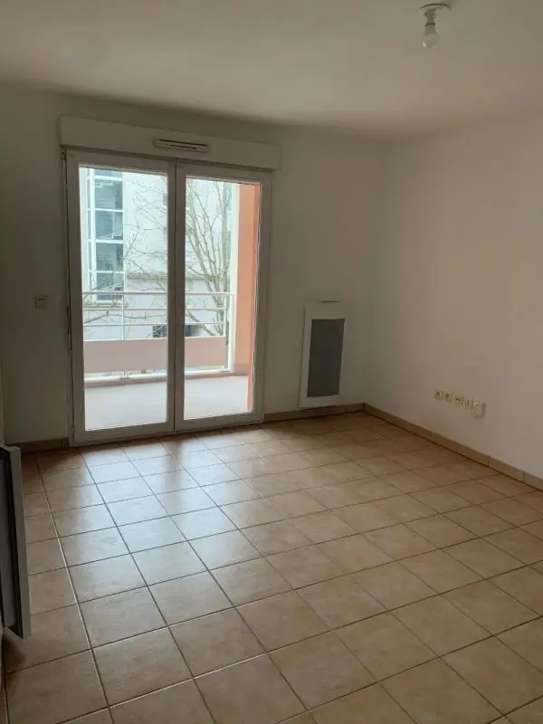 Flat Boulevard Jean-Paul Marat in Poitiers