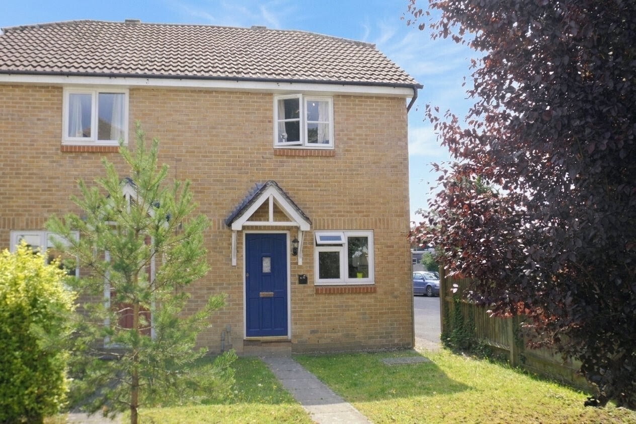 House Oakwood Close in Chichester