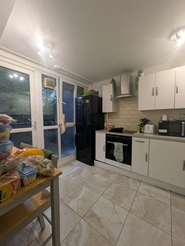 Room Hotspur Street in Greater London