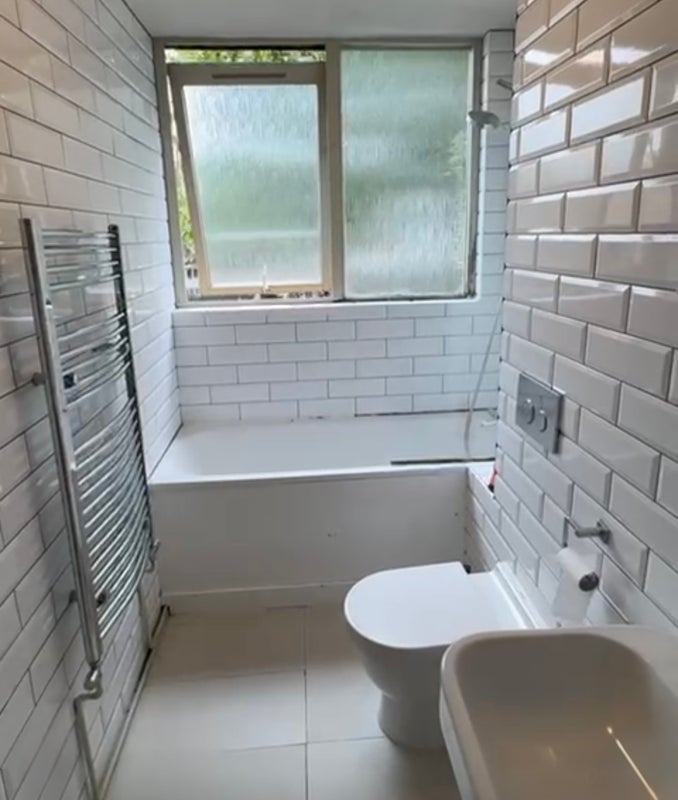 Room Crondall Street in Greater London