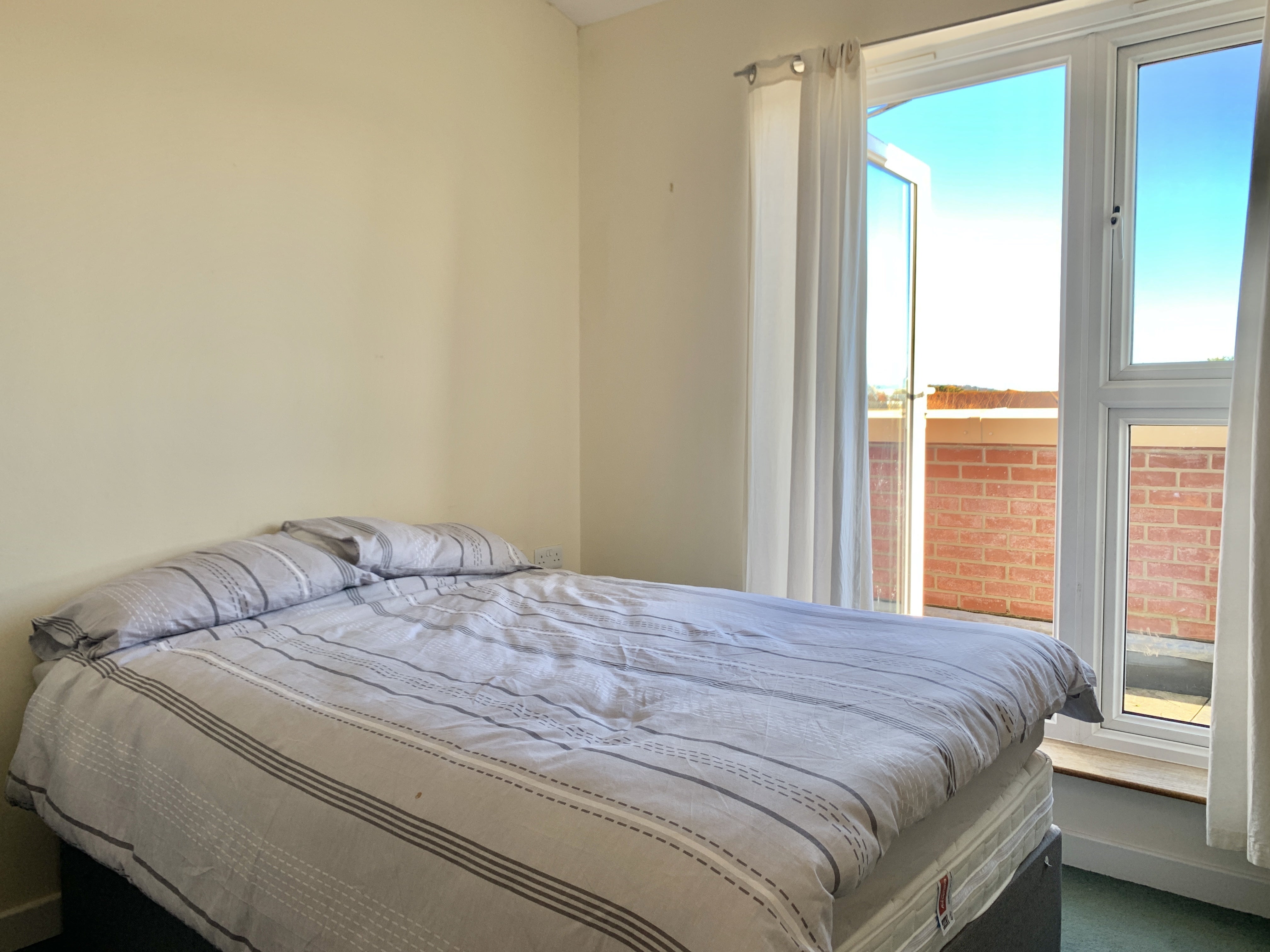Flat Pulheim Parade in Fareham