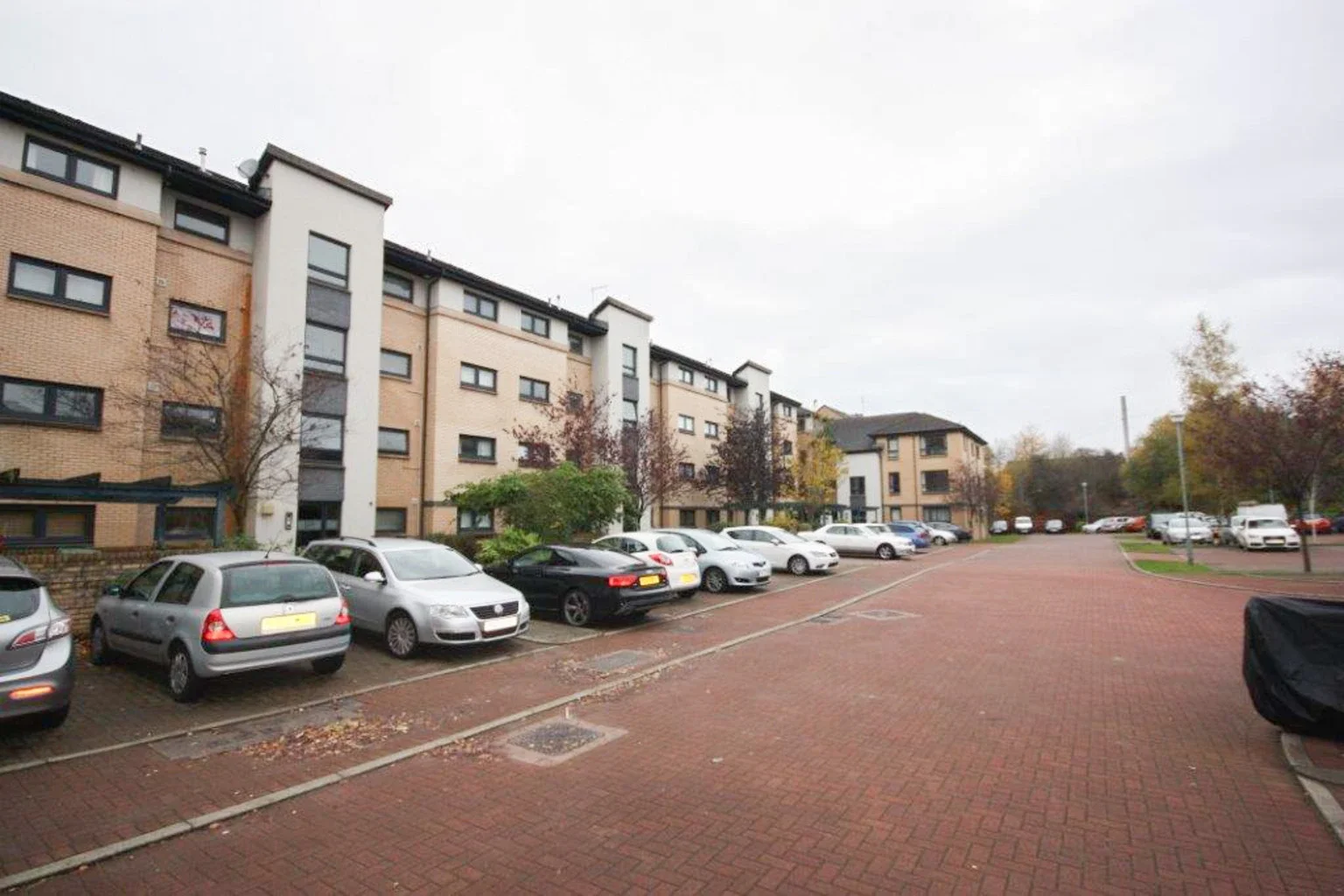 Flat Hayburn Street in Glasgow