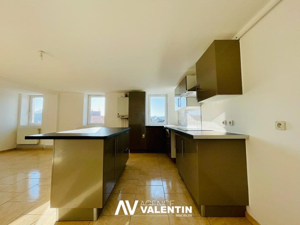 Flat Rue Carnot in Homécourt