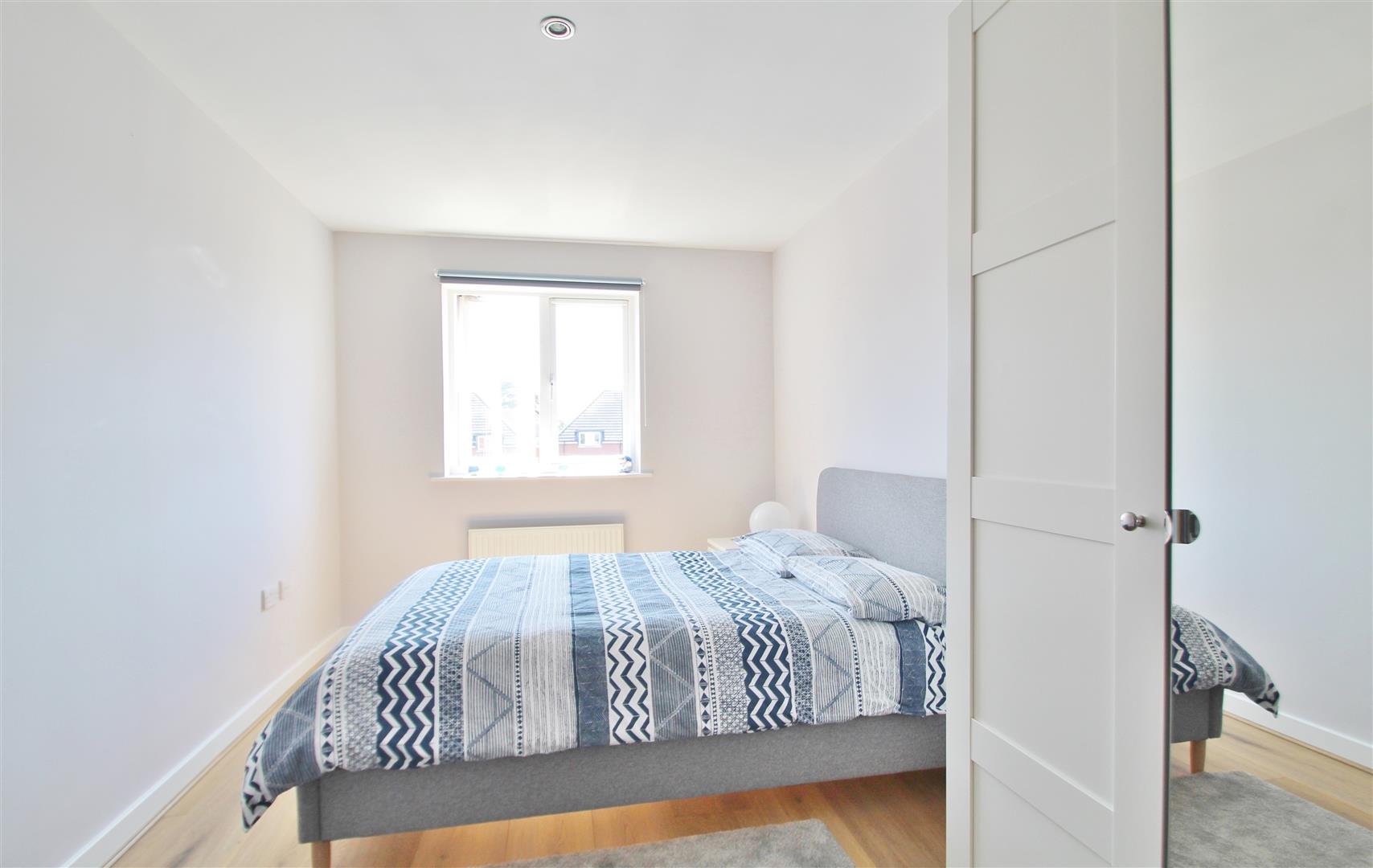 Flat Academy Place in Greater London
