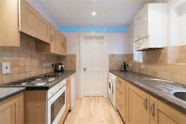 Flat Offley Road in Greater London
