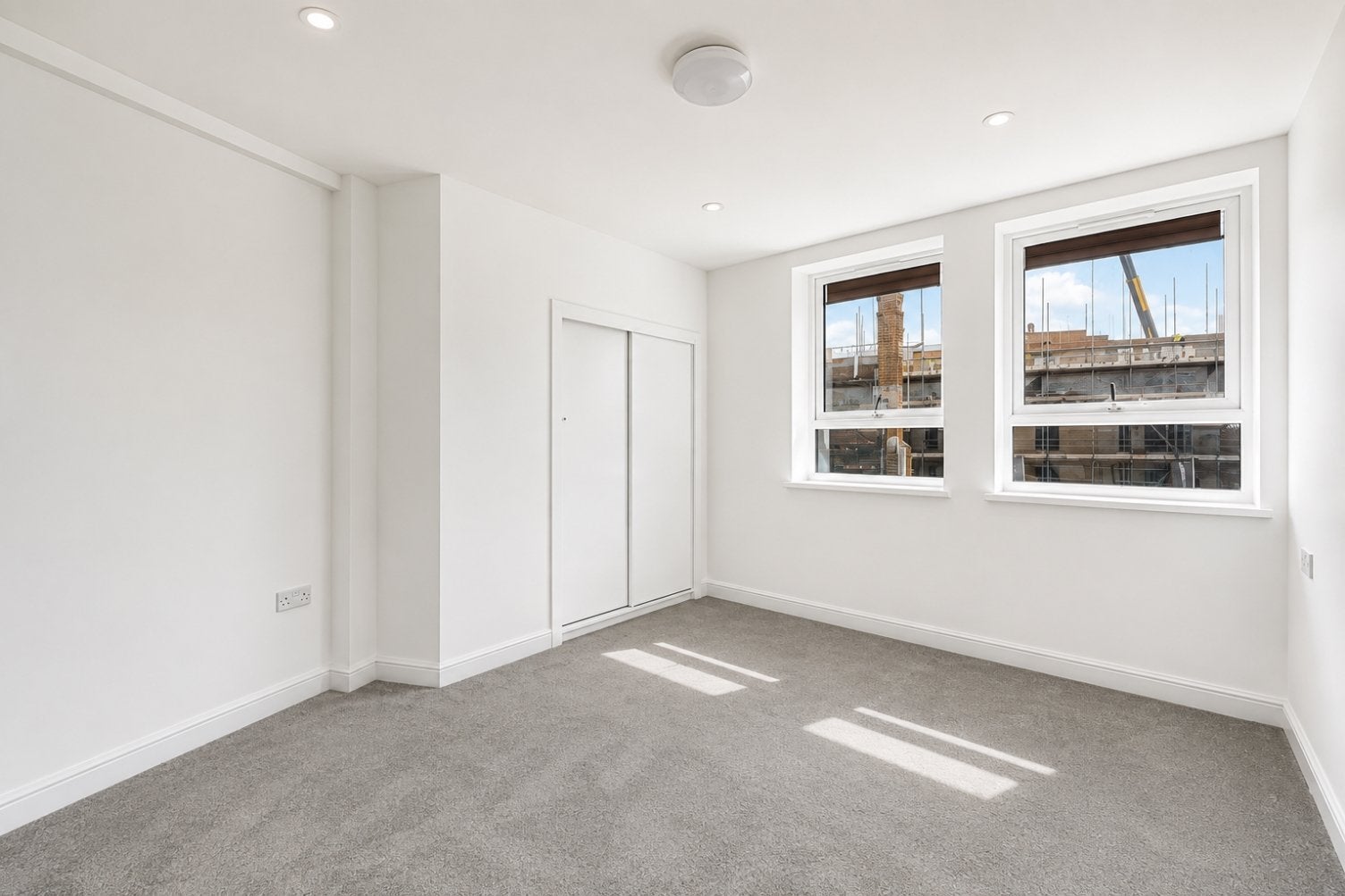 Flat Lowfield Street in Dartford