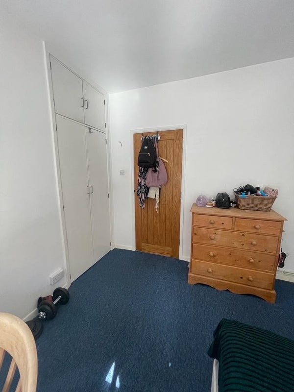 Room Sulivan Court in Greater London