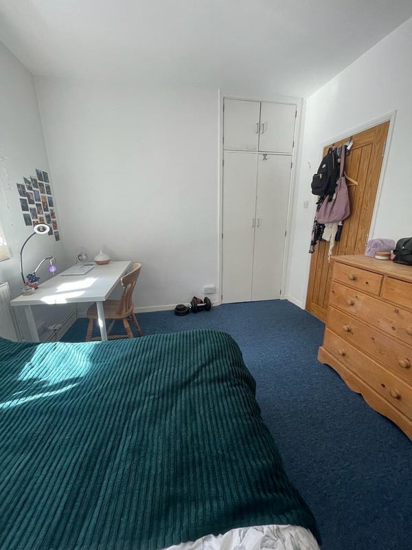 Room Sulivan Court in Greater London