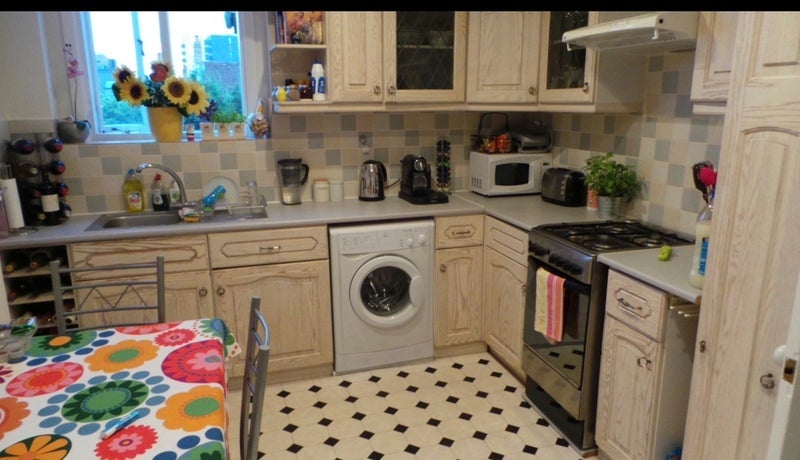 Room Arlington Road in Greater London