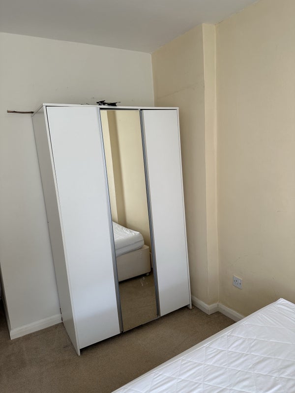 Room Arlington Road in Greater London