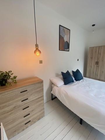 Flat Markeaton Street in Derby