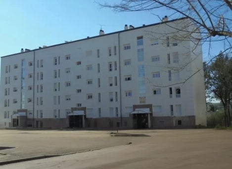 Flat Square de la Trécey in Saint-Florentin