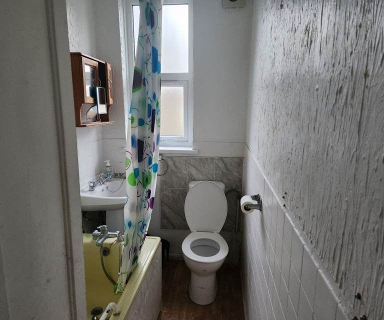 Flat Mansfield Road in Greater London