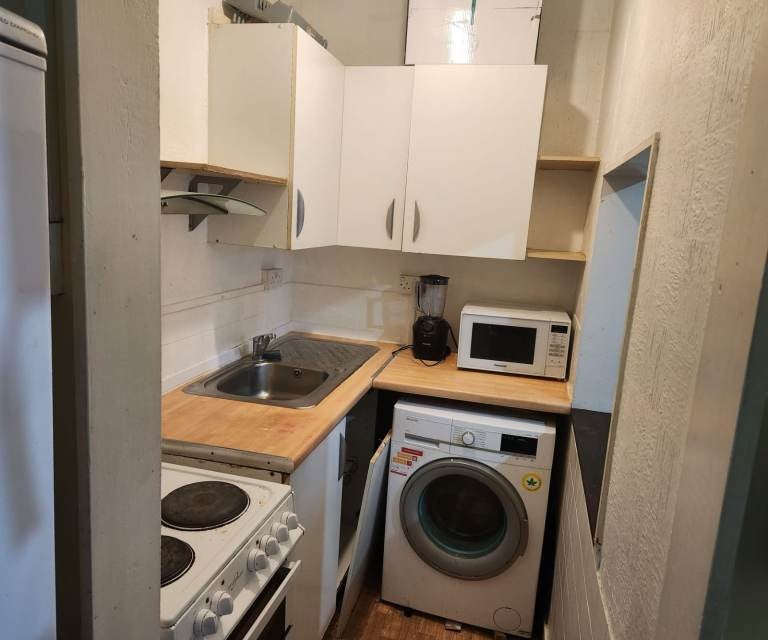 Flat Mansfield Road in Greater London