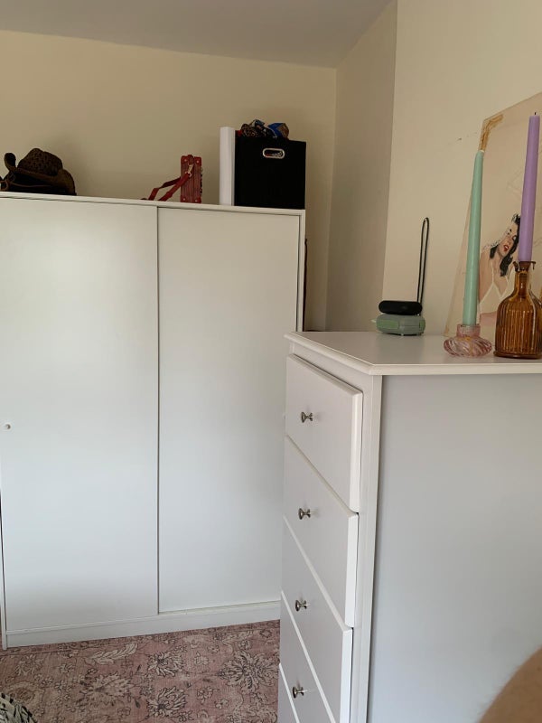 Room Kennington Road in Greater London