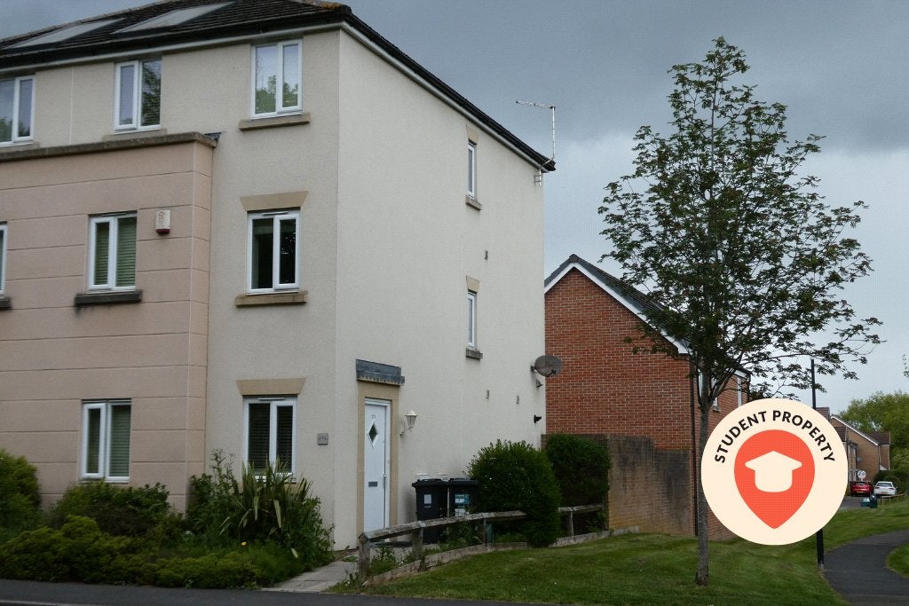 House Long Down Avenue in Stoke Gifford