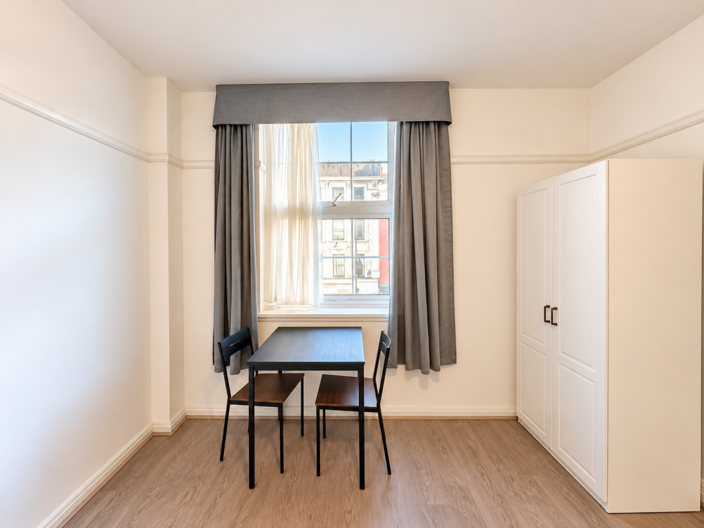 Flat Junction Mews in City of Westminster