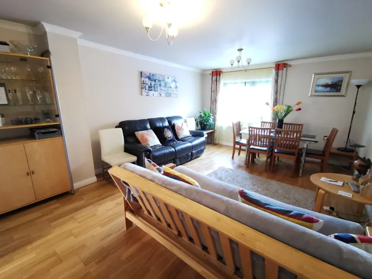 Flat Whyte Place in City of Edinburgh