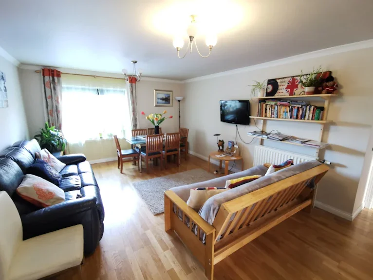 Flat Whyte Place in City of Edinburgh