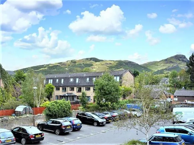 Flat Whyte Place in City of Edinburgh