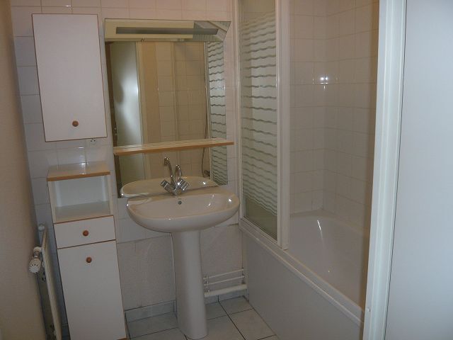 Flat Rue Gaston Turpin in Nantes
