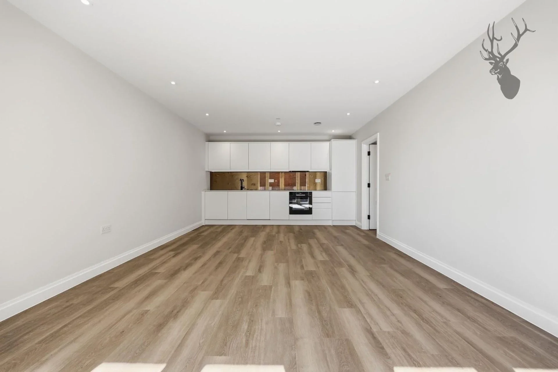 Flat Court Yard in Greater London
