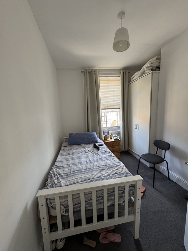 Room Acton Street in Greater London