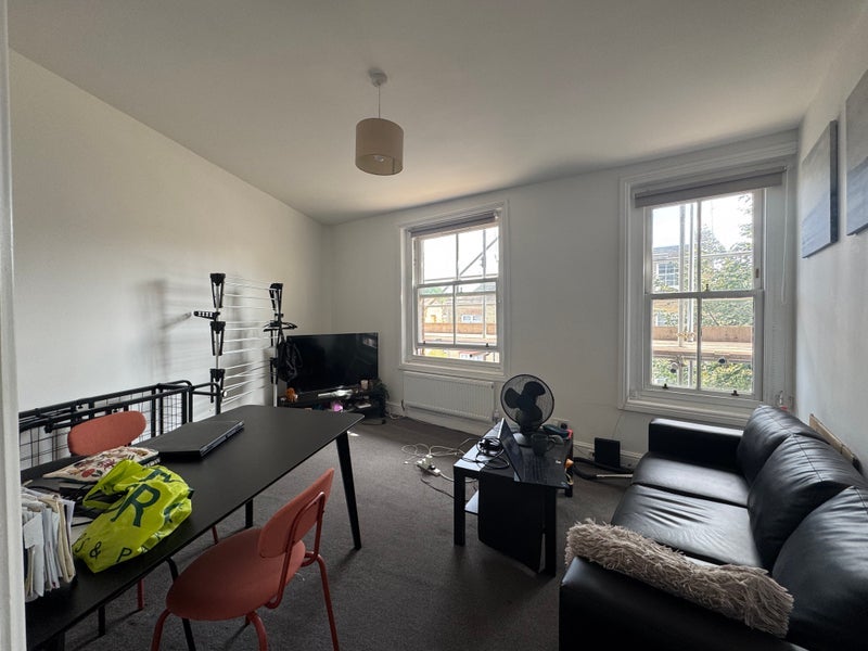 Room Acton Street in Greater London