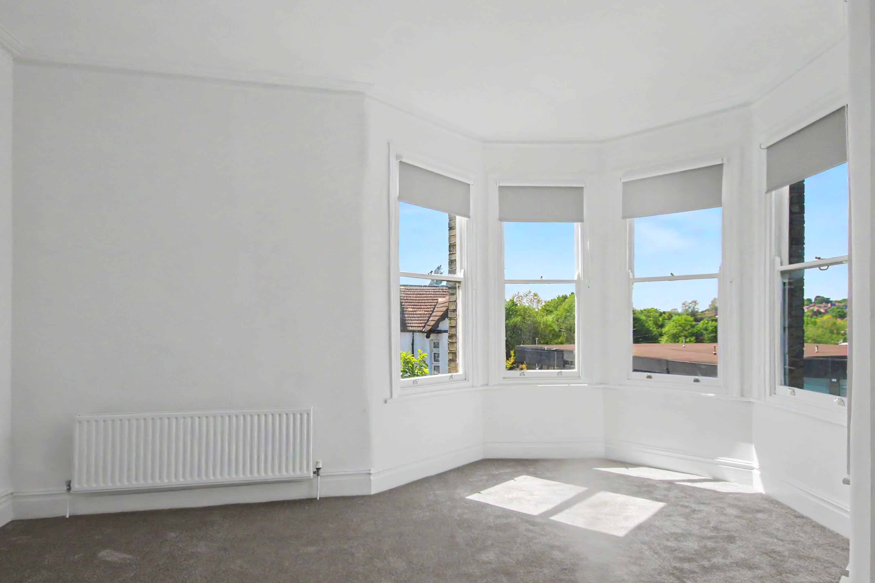 Flat Garrick Road in Greater London