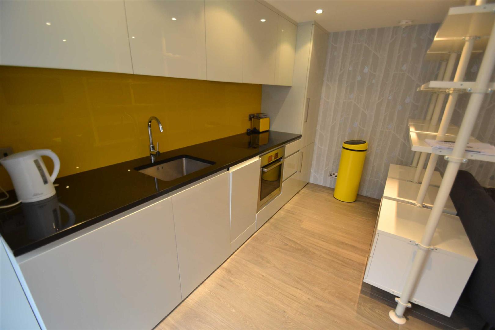 Flat Withington Road in Manchester