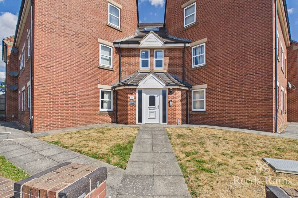 Flat Heath Road in North East Derbyshire