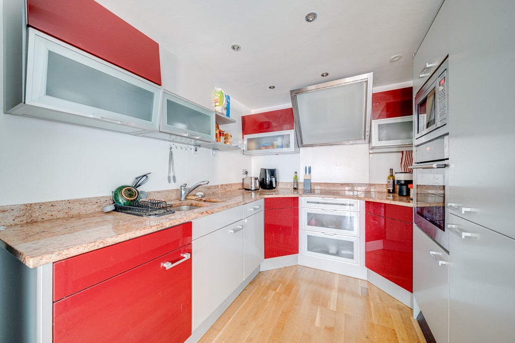 Flat Alfred Road in City of Westminster