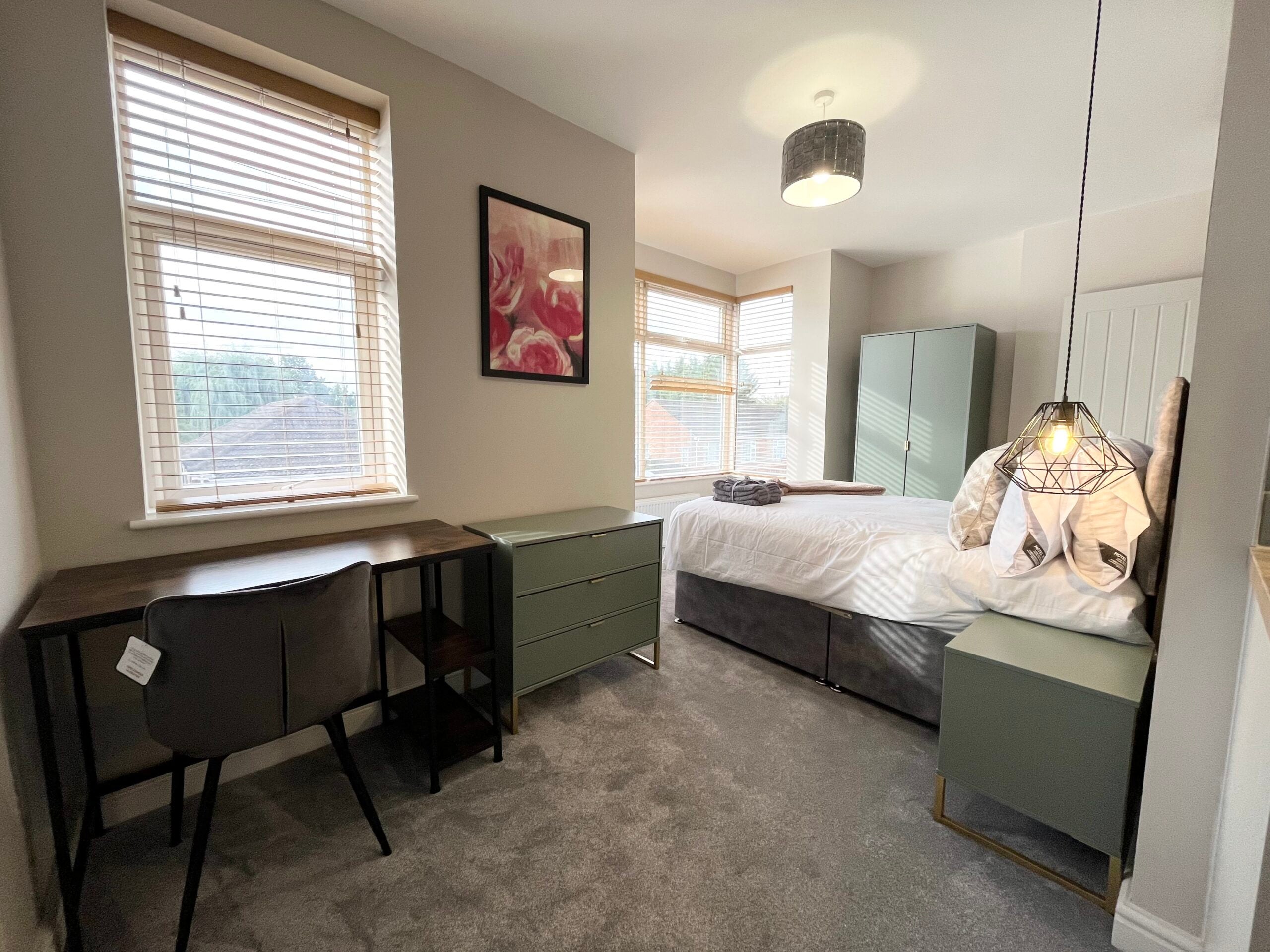 Room High Street in Peterborough