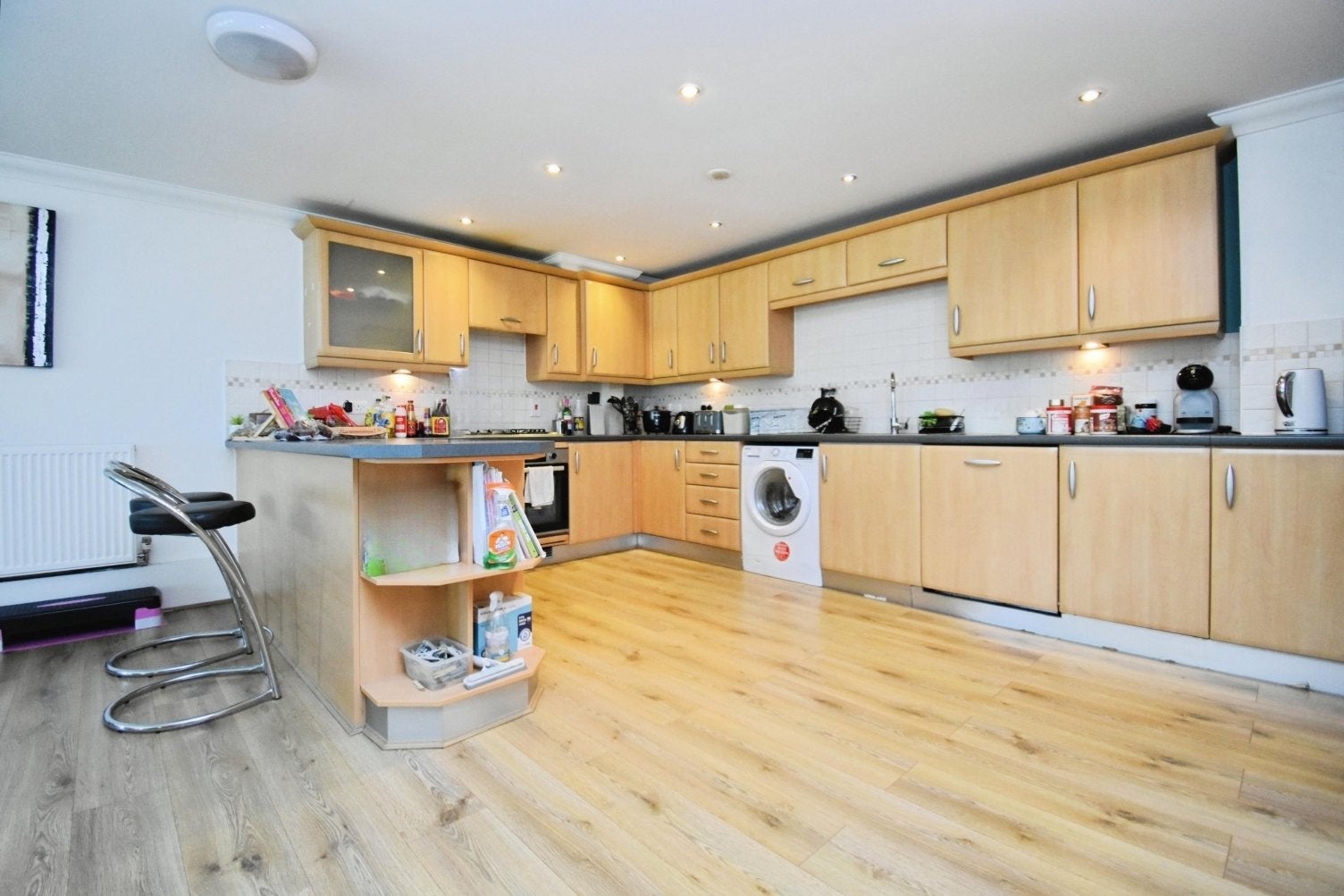 Flat Sparkes Close in Greater London
