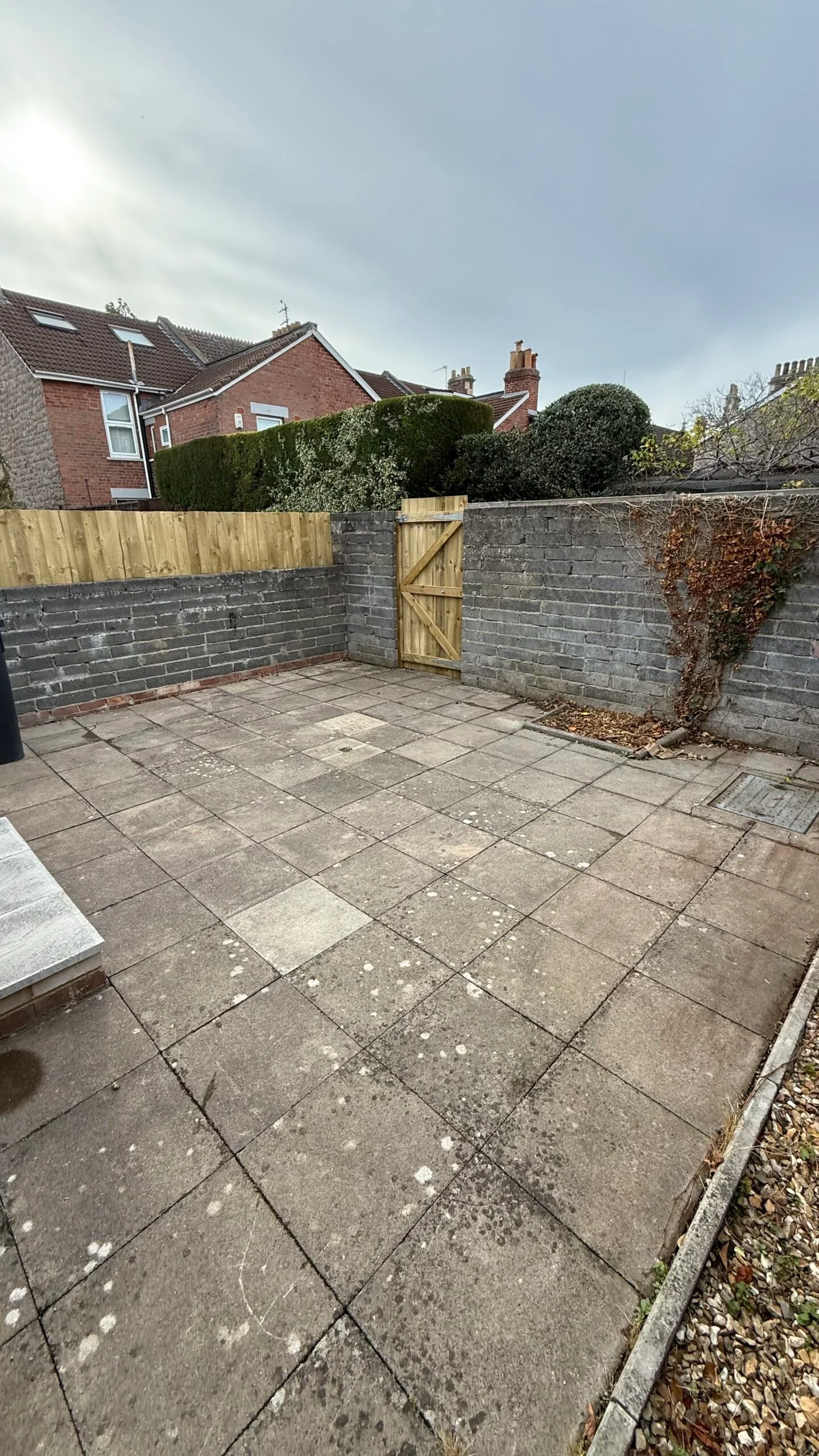 Flat Severn Road in Weston-super-Mare