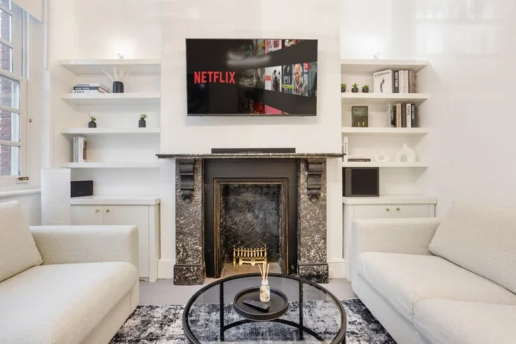 Flat Lisson Grove in City of Westminster