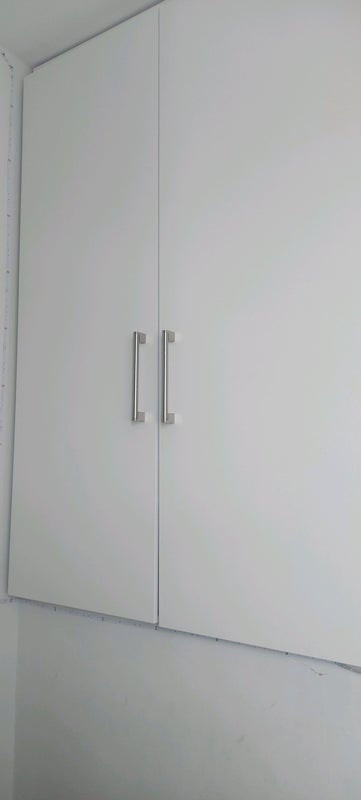 Room Southgate Drive in Crawley