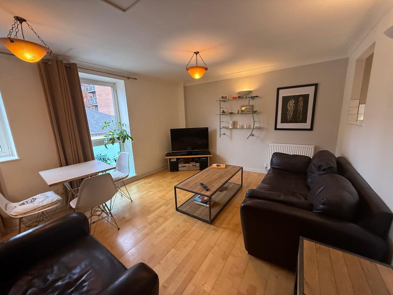 Room Douglas Street in City of Westminster