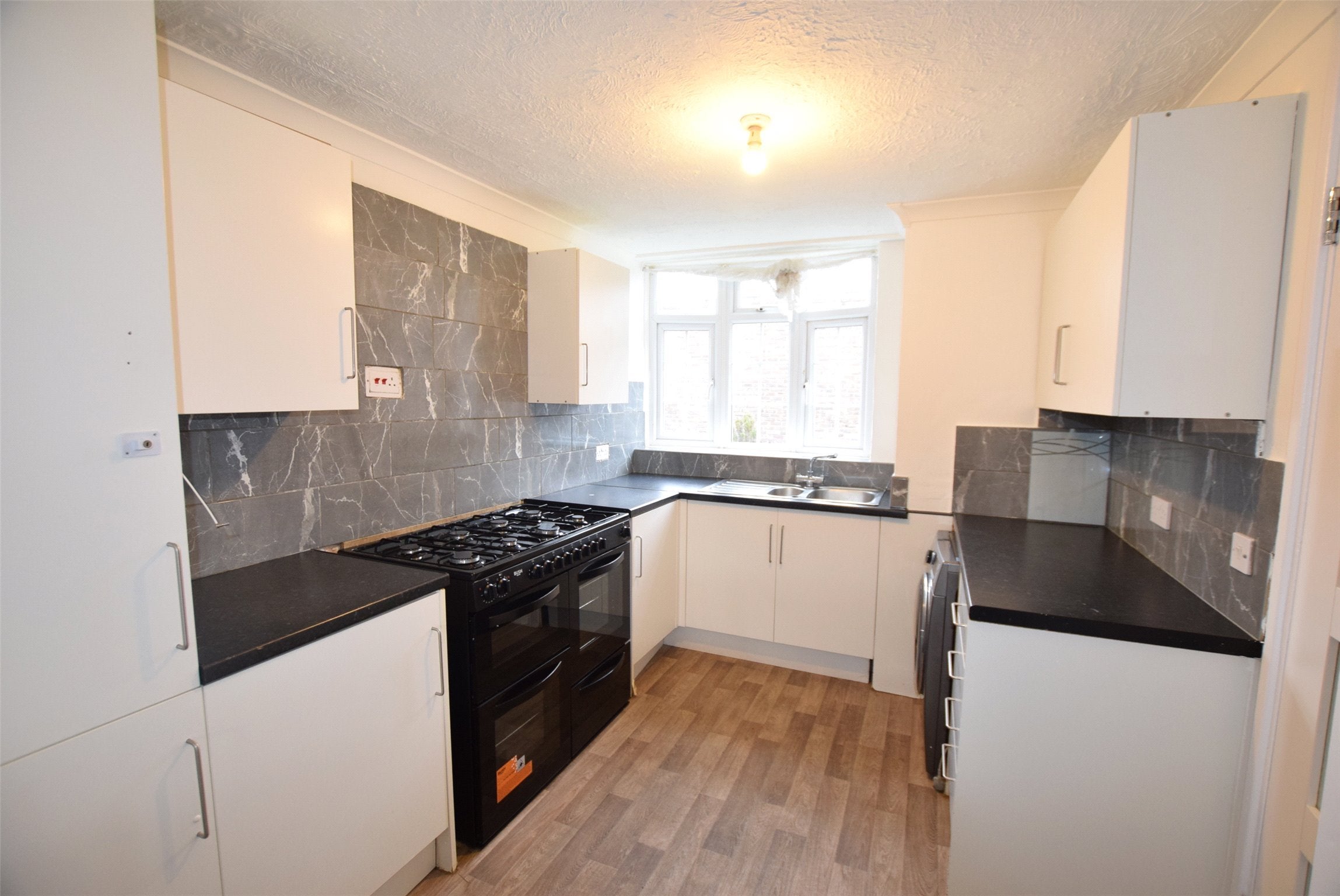 House Lucerne Way in Greater London