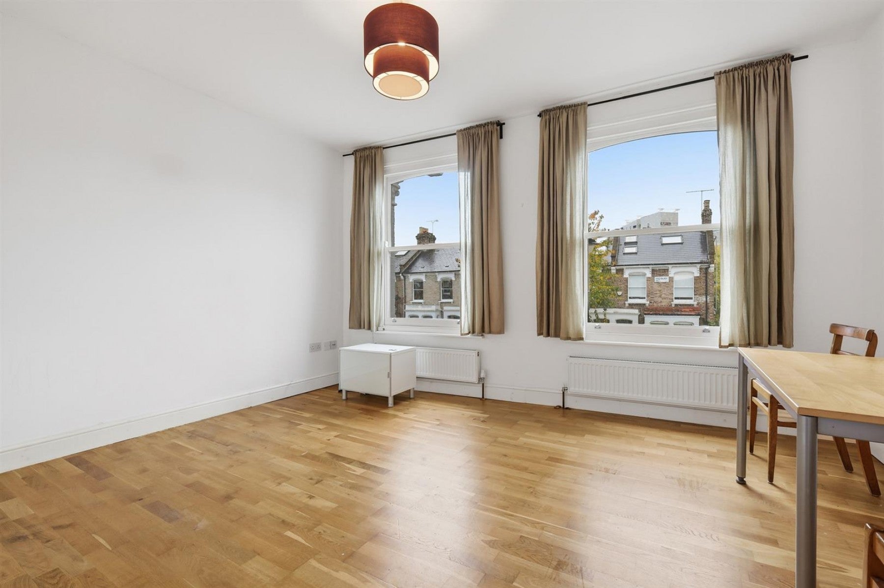 Flat Highbury Hill in Greater London