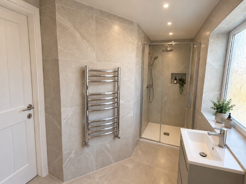 Room Dunluce Street in Liverpool