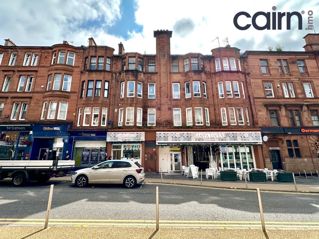 Flat Byres Road in Glasgow