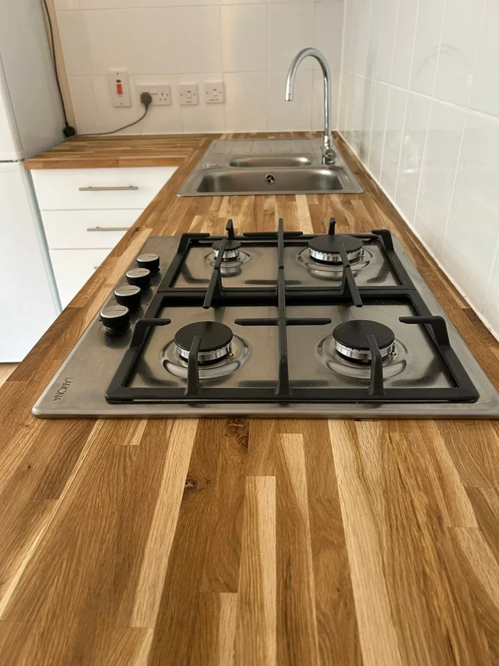 Flat Cyrus Street in Greater London