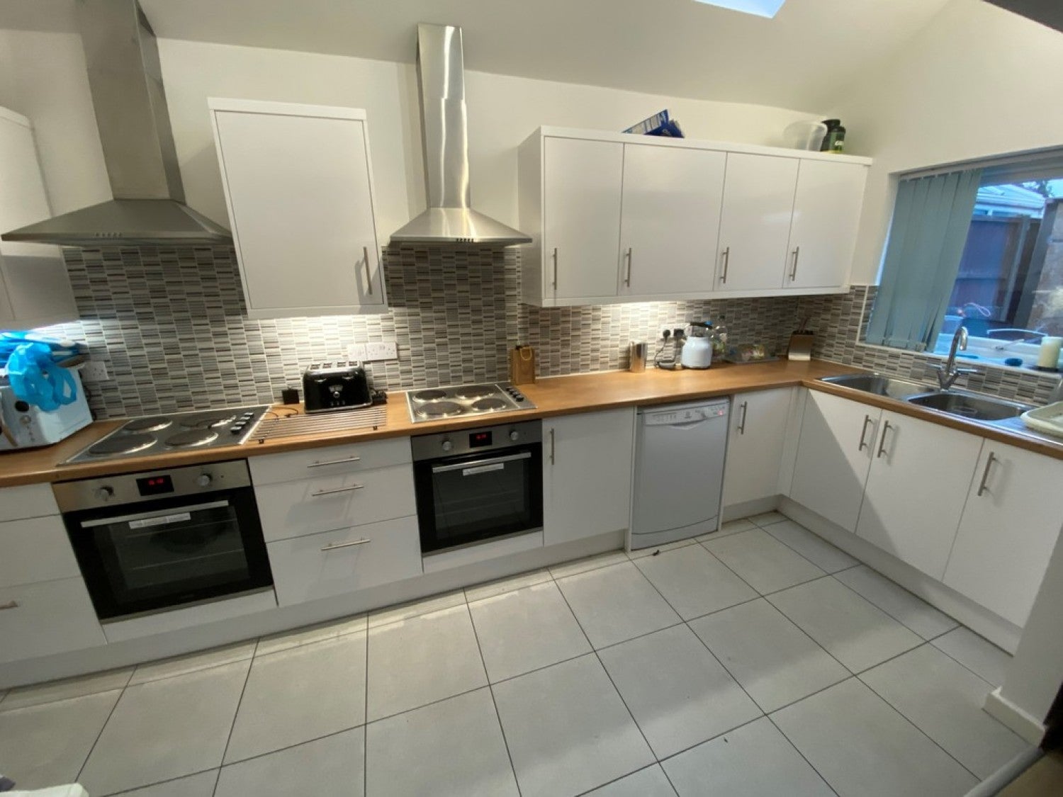 Room Whitehill Road in North West Leicestershire