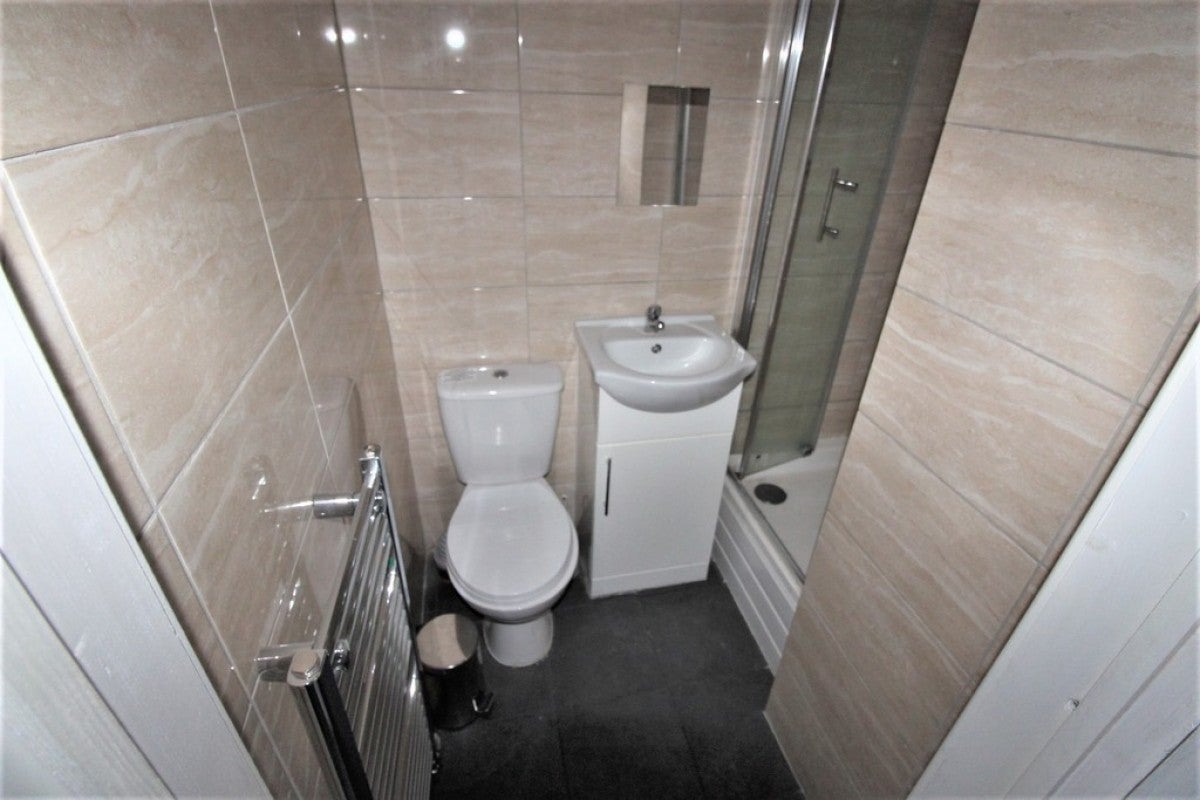 Room Botoner Road in Coventry