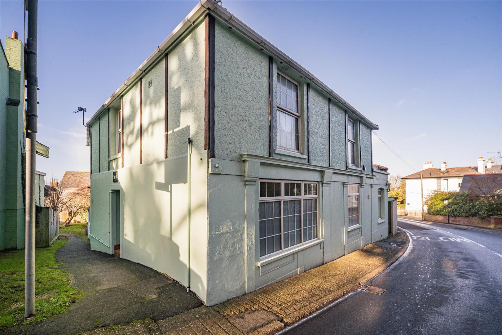 Flat Kings Road in Bembridge