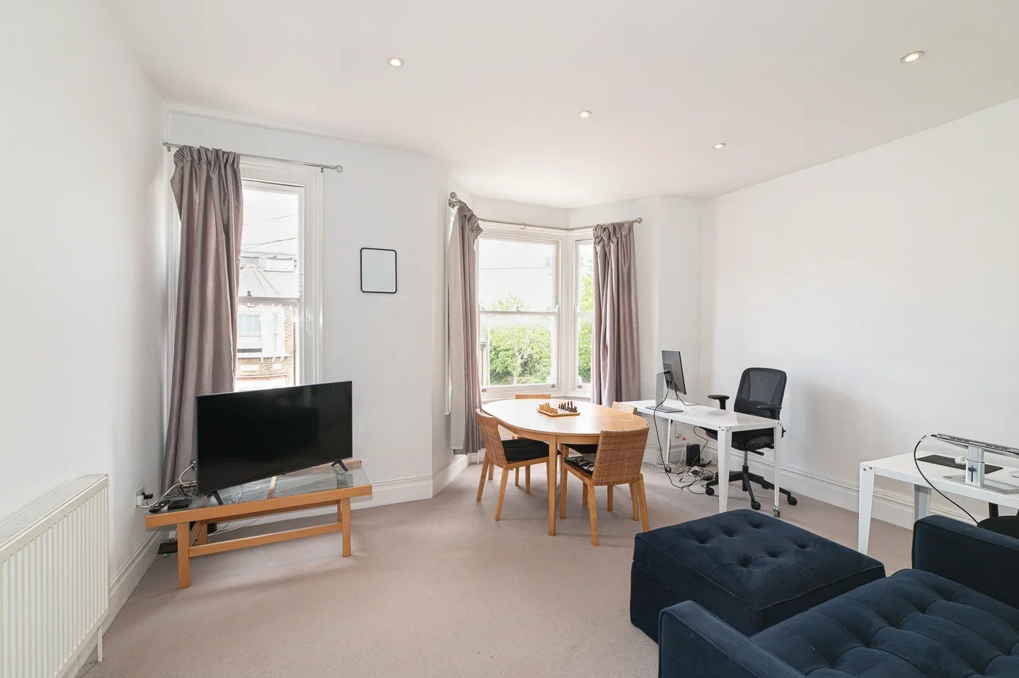 Flat Landgrove Road in Greater London