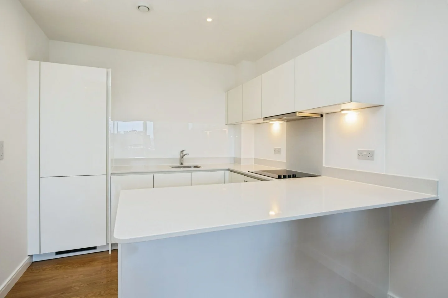 Flat Voysey Square in Greater London