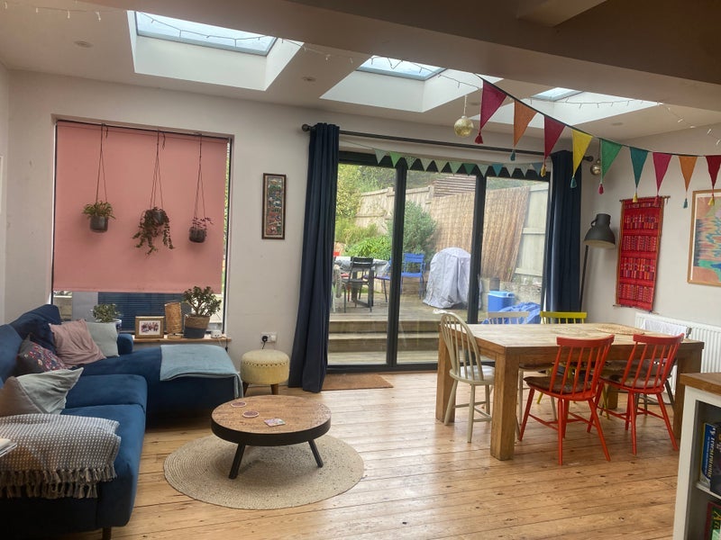 Room Bishop Road in Bristol