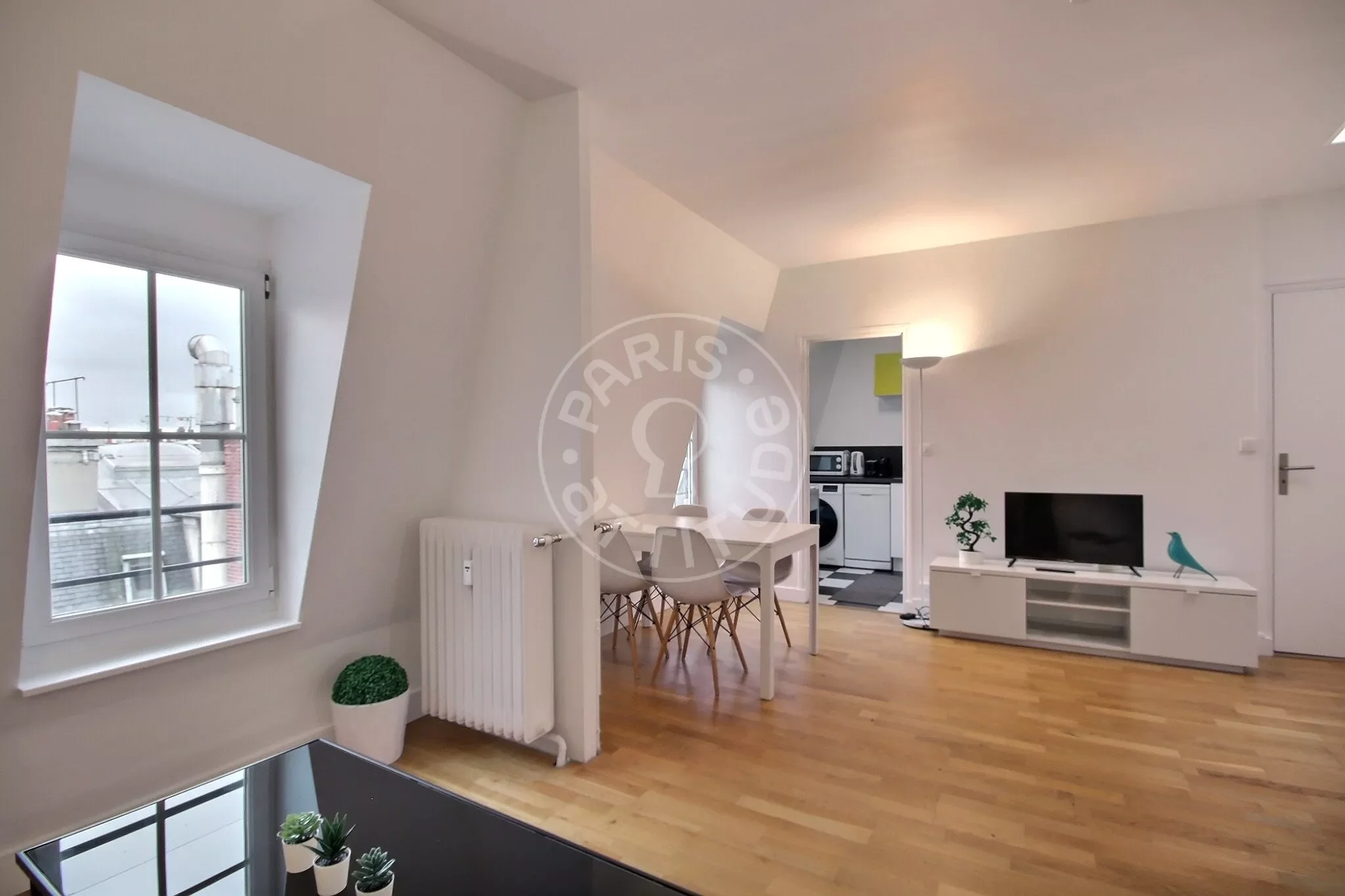 Appartement Rue de la Bienfaisance à Paris